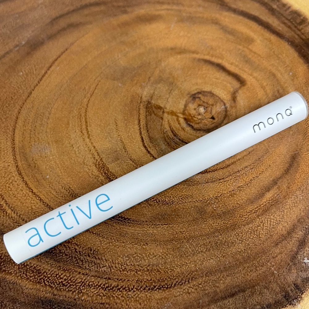 MONQ Personal Essential Oil Diffuser - Active